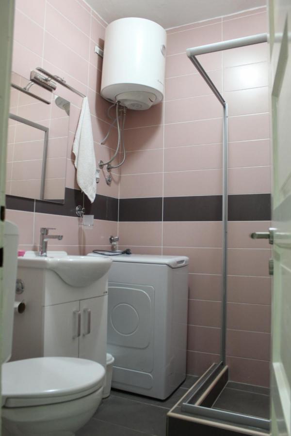 La Rose Apartment Cetinje Exterior photo